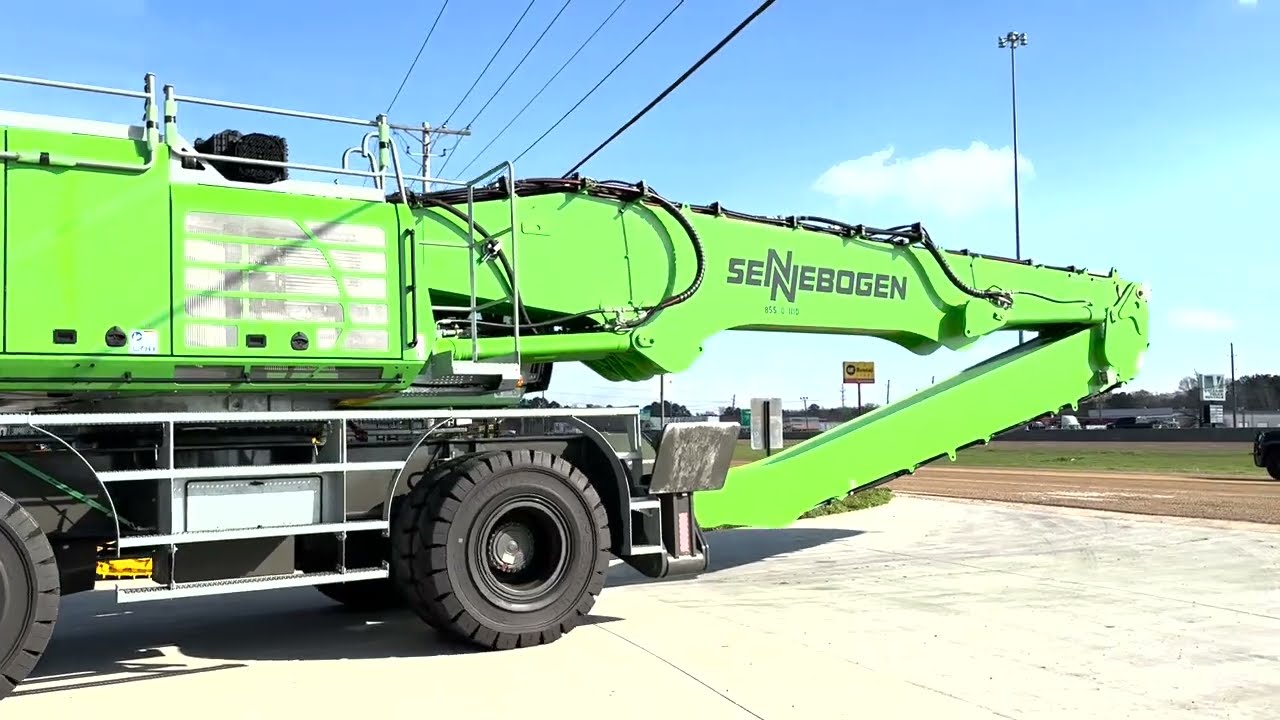 Sennebogen 855E Hybrid Delivery