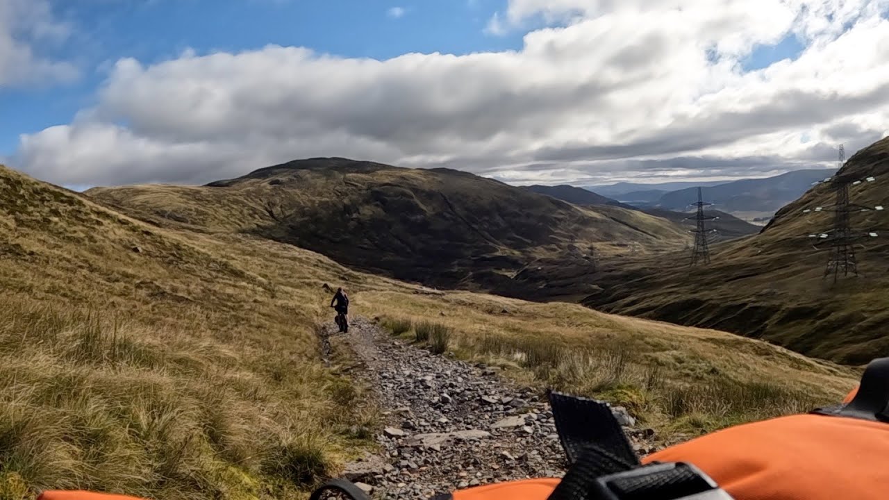Bikepacking Scotland; Blackburn Bothy (Corrieyairack Pass) to Laggan