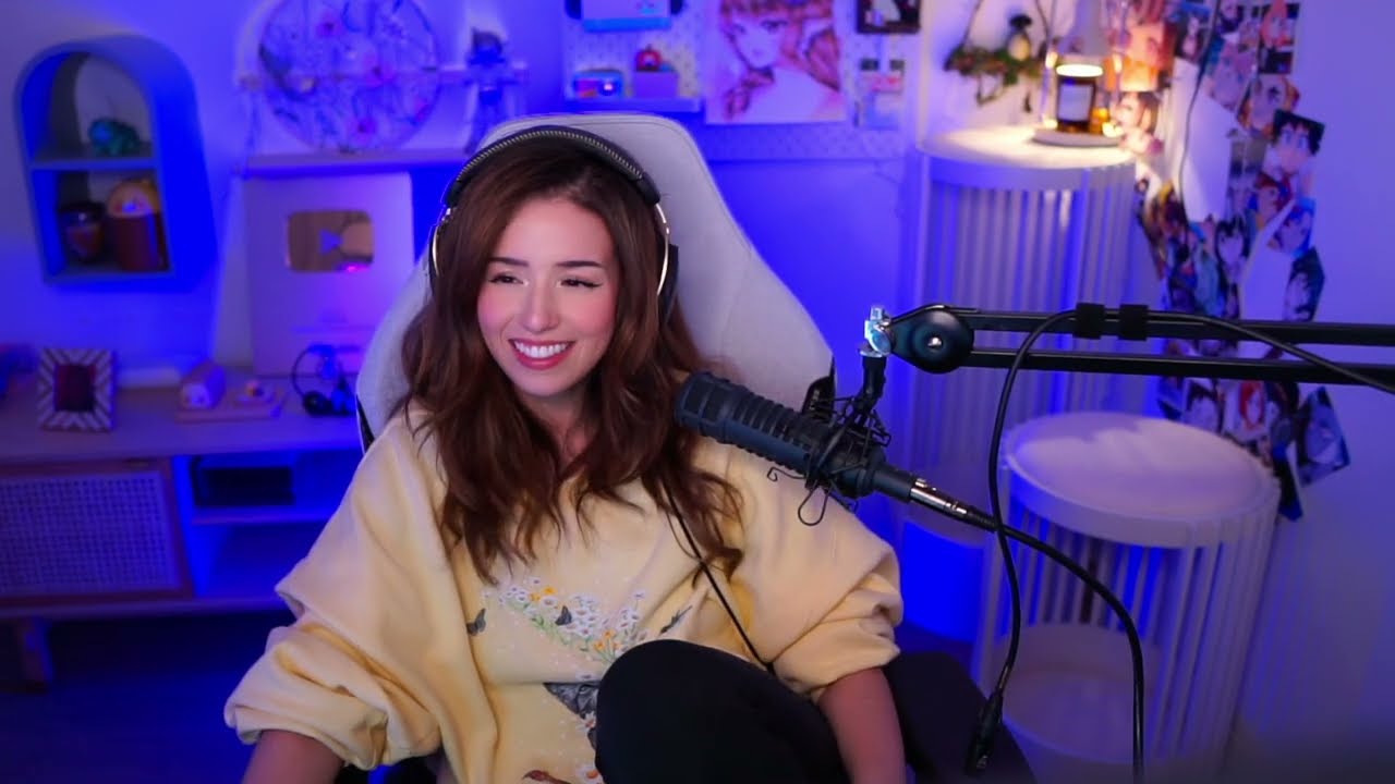 Pokimane - secret sick stream :) 20221215