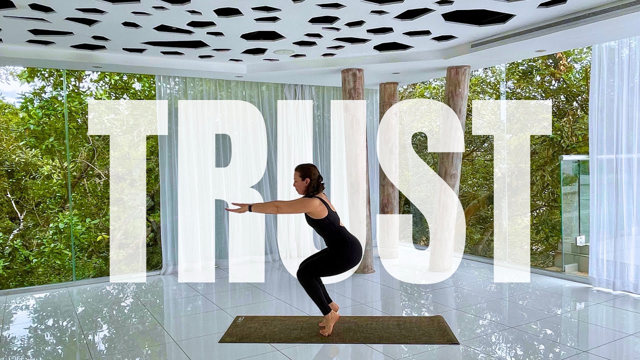 10-MINUTE YOGA RESET: Full-Body Strength & Stability | DAY 2 (Trust)