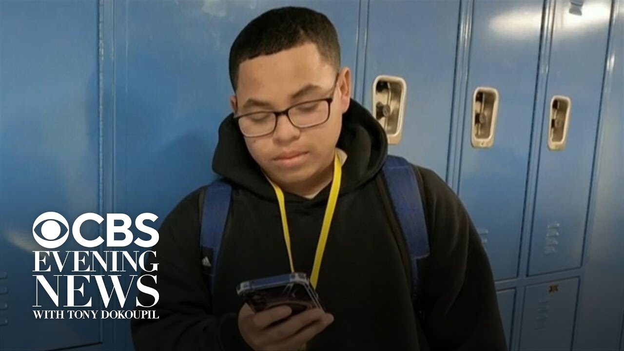 Teens agree to weeklong experiment to curb screen time