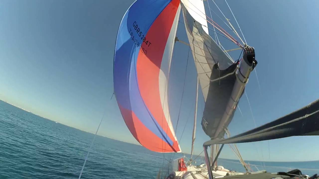 hisser spi Océanis 37