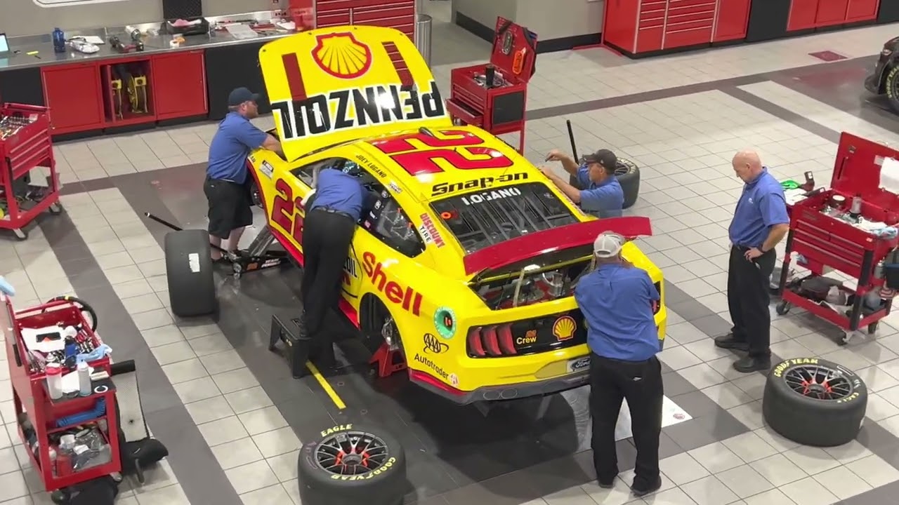 Team Penske NASCAR Race Shop Museum Tour Mooresville Nc Joey Lagano Ryan Blaney Austin Cindric Cars