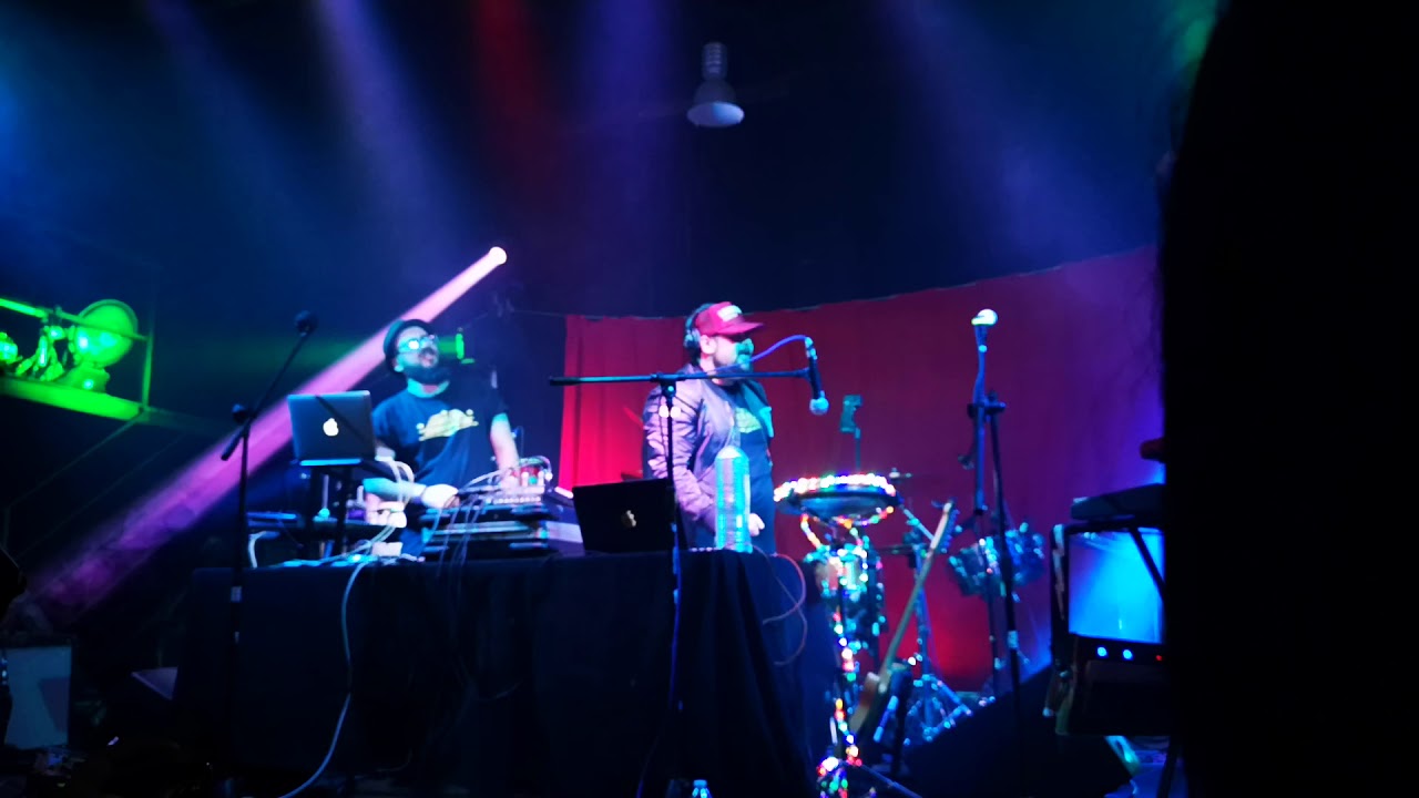 Suadero Soundsystem - I Want to Break Free [Queen] (Sala Forum)