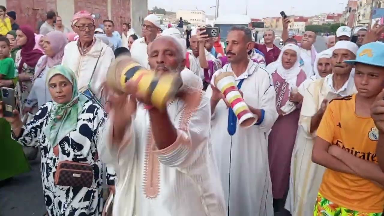 عيساوة الغرب برأسة المقدم عبد الهادي و بوعطية بمدينة الجرف الملح 