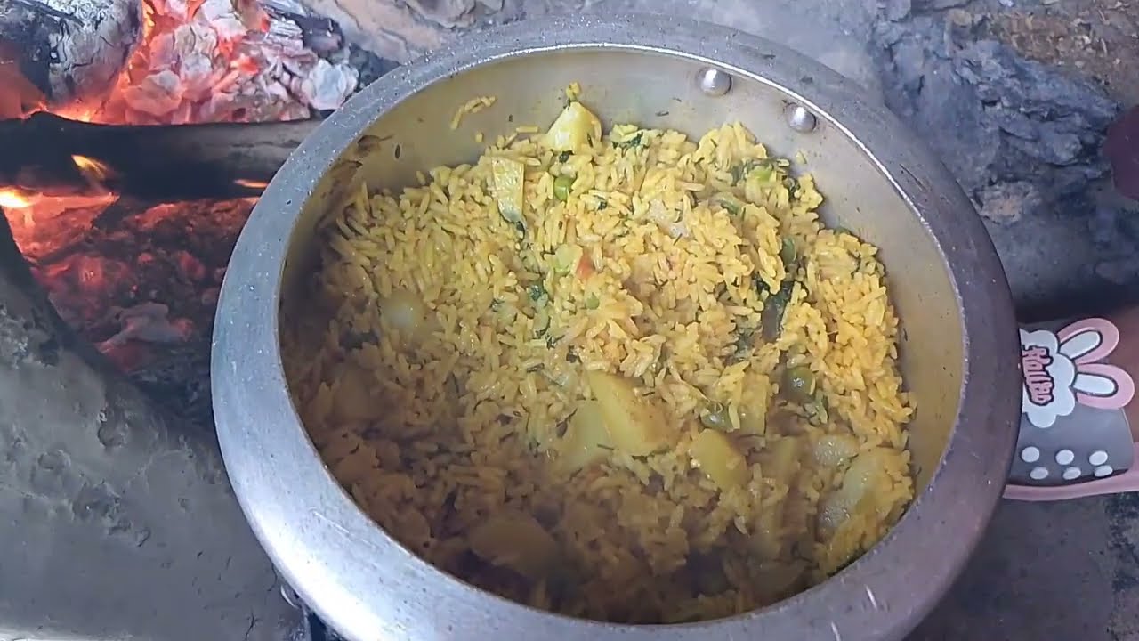 Aalu matar masala rice 🍚  recipe video support me please guys subscribed video