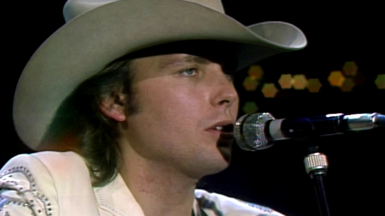 Dwight Yoakam - 