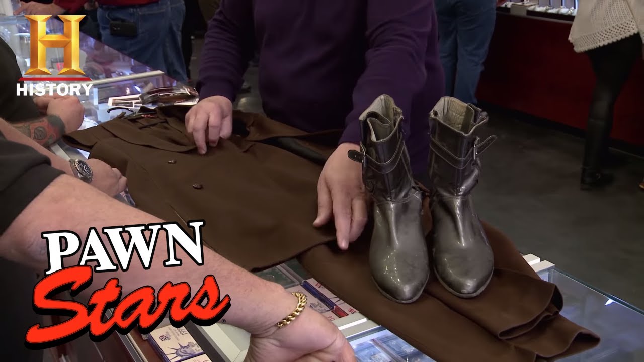 Mr. Brown's Suit (Season 12) | Pawn Stars