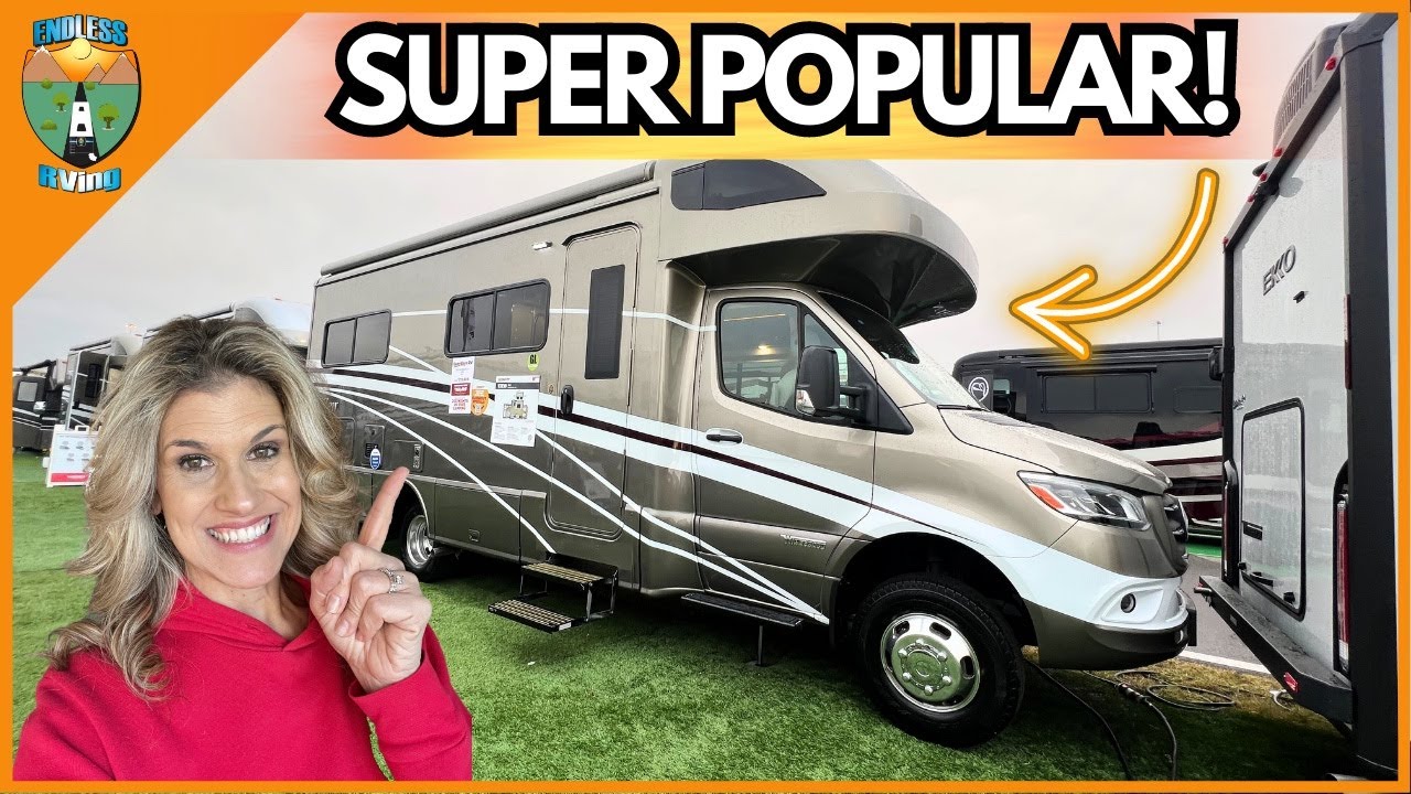 AMAZING 25' Class C Motorhome With 1 Slide And Large Interior Space!