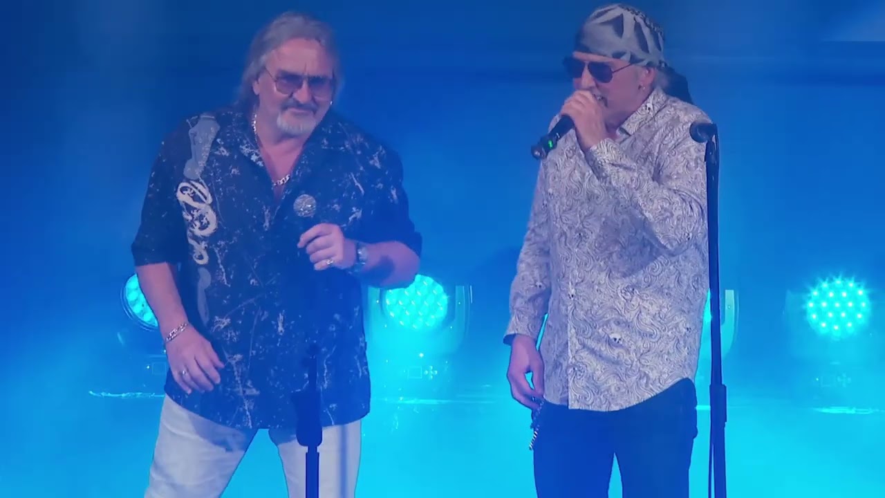 Mr.BASARY - Feketén-fehéren. - feat. RUDÁN JOE ( Live ) 2024.