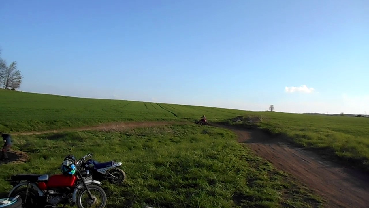 Stomp 125-Jump,Wheelie, Stoppie