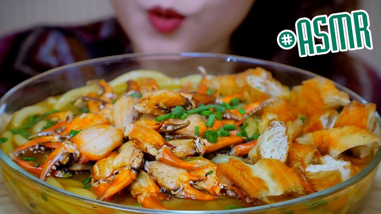ASMR eating Vietnamese thick noodle soup with crab chelipeds , Slurping EATING SOUNDS | LINH-ASMR