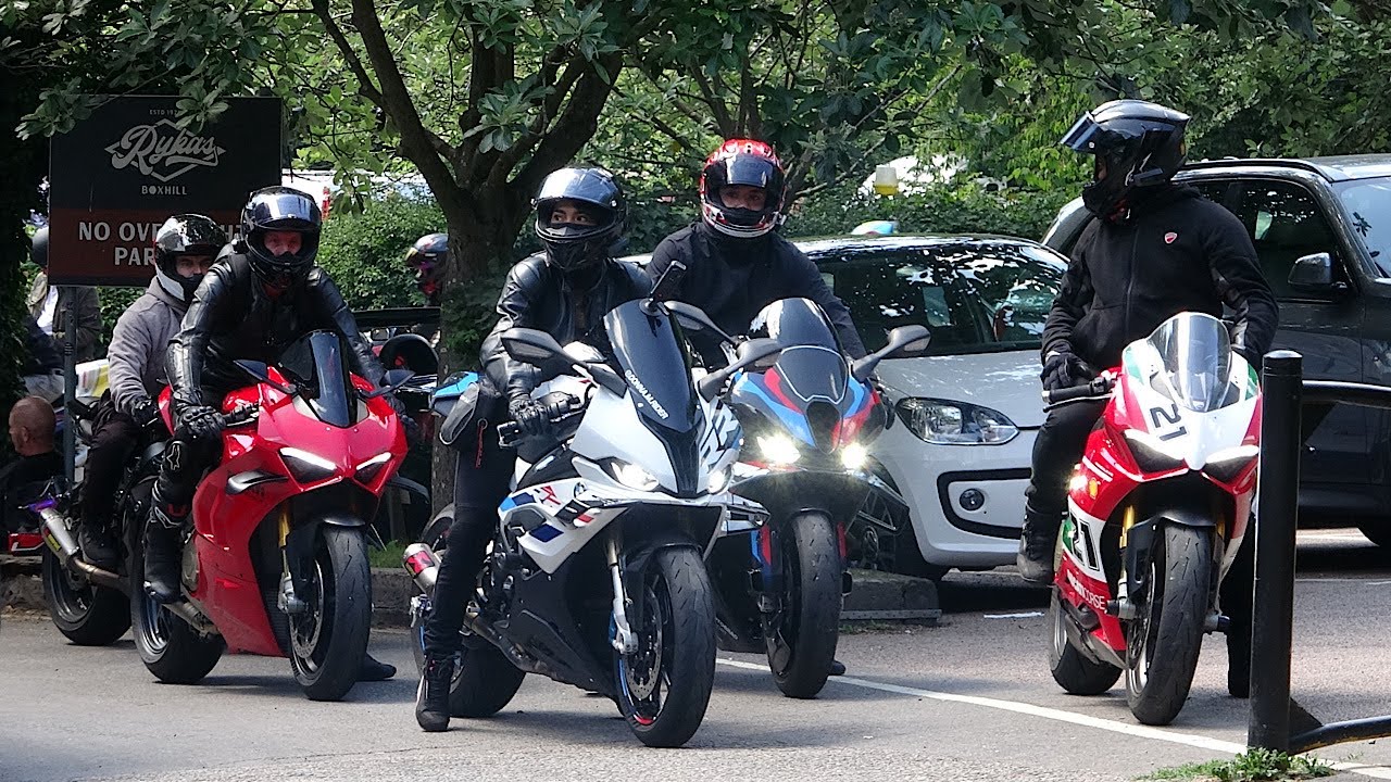 SUPERBIKES in London 2025..BMW M1000RR,Yamaha R1,Suzuki,Honda