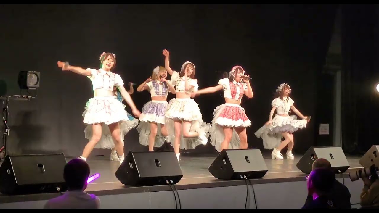 新世界ギルドール「エレクトリックガール」(横浜ランドマークタワーホール)