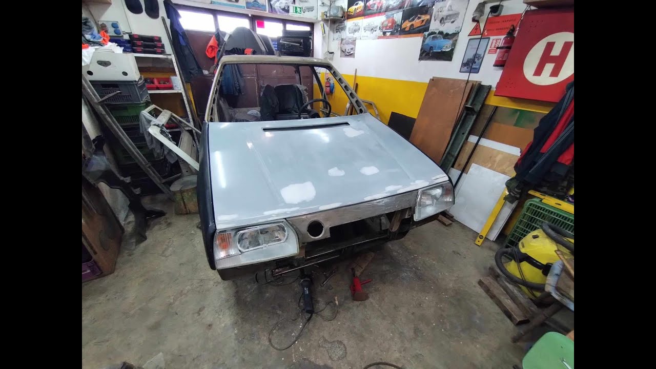 28  Renovácia Škoda Favorit Pravý predný  podblatnik a dokončenie plechariny