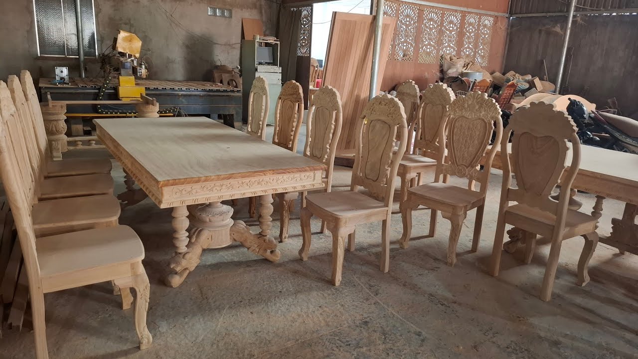 Báo giá 6 bộ bàn dài 8 ghế gỗ gõ đỏ mới song thô mộc,mặt bàn nguyên tấm và bao lam chân sư tử