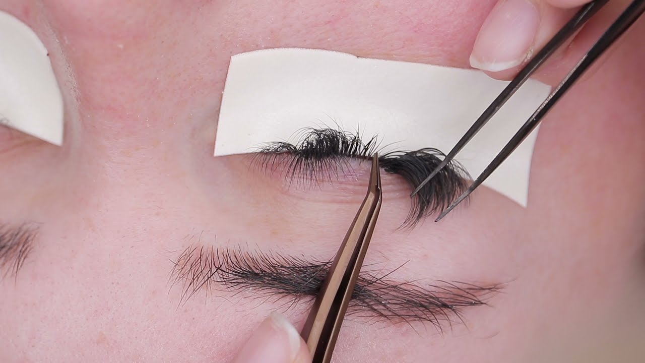 lash isolation & placement (UP CLOSE)