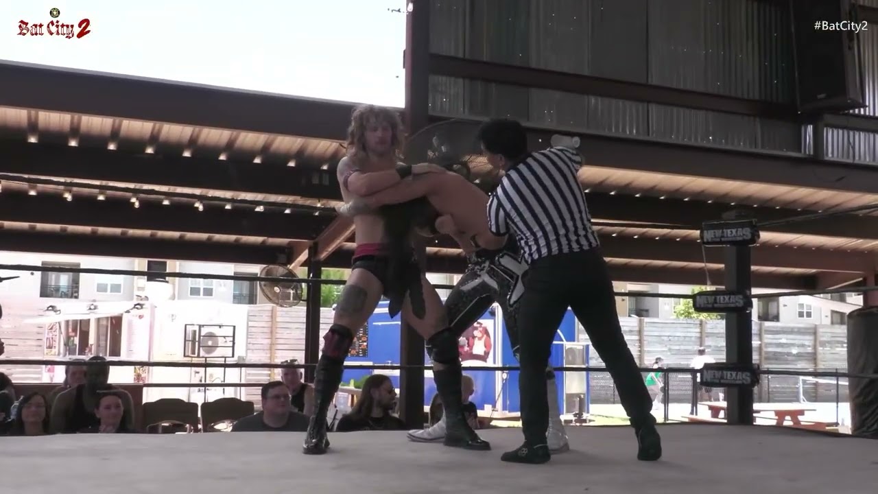 Oli Summers vs Jak Calloway