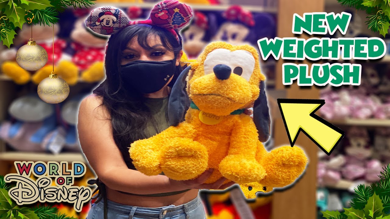 *NEW* WEIGHTED PLUTO PLUSH AT WORLD OF DISNEY!! (HOLIDAY MERCH SEARCH)