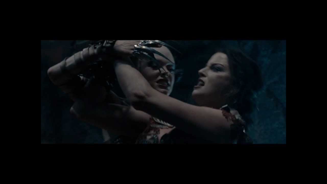 Rose McGowan in conan the barbarian: 