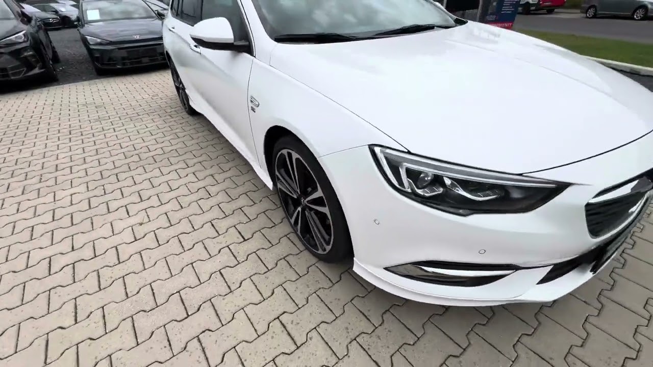 Opel Insignia 2.0 CDTI 4x4 Automatik 209PS aus 2018 !