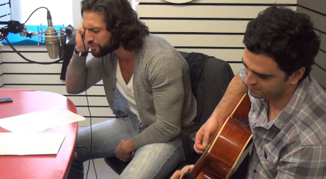 RFM - José Fidalgo canta a música que lhe puseram à frente no Café da Manhã