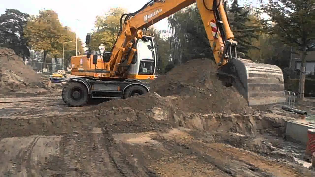 Liebherr A 900 C Huiberts BV