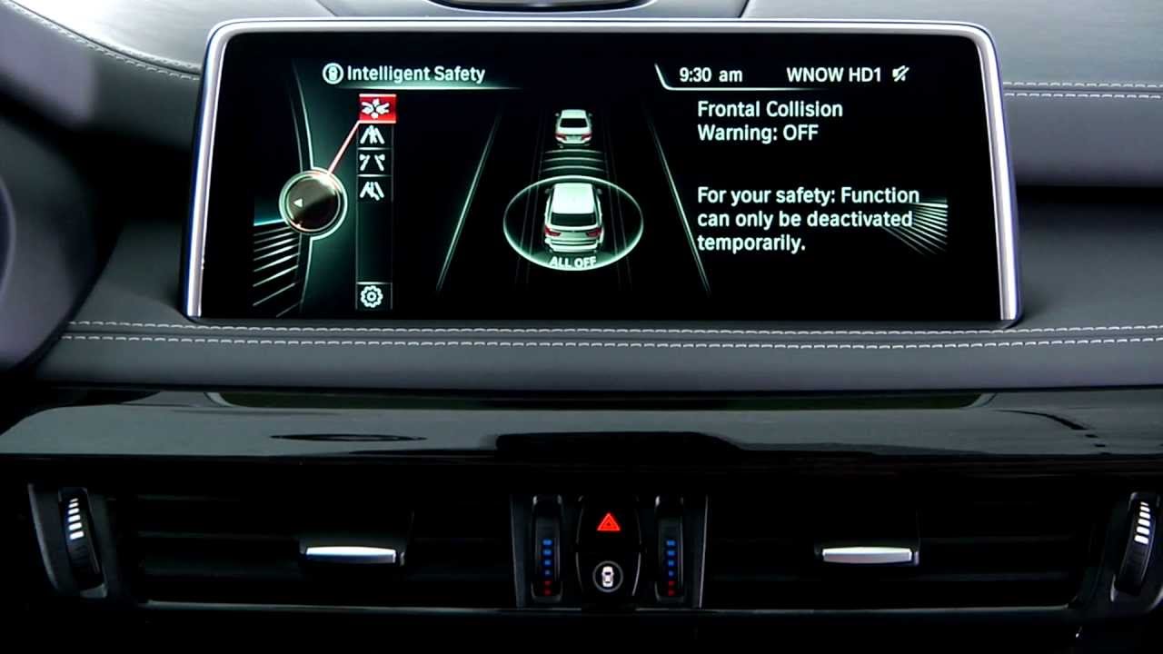 Intelligent Safety Button | BMW Genius How-To