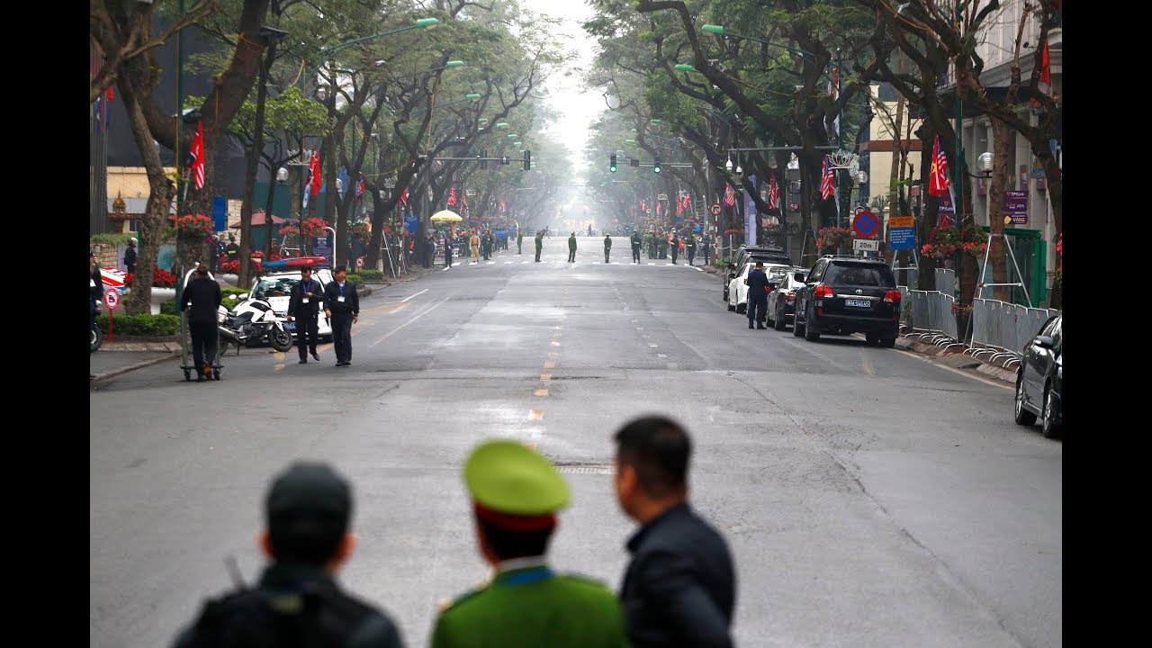 Trump arrives in Hanoi for second summit with Kim Jong-un &ndash; watch live