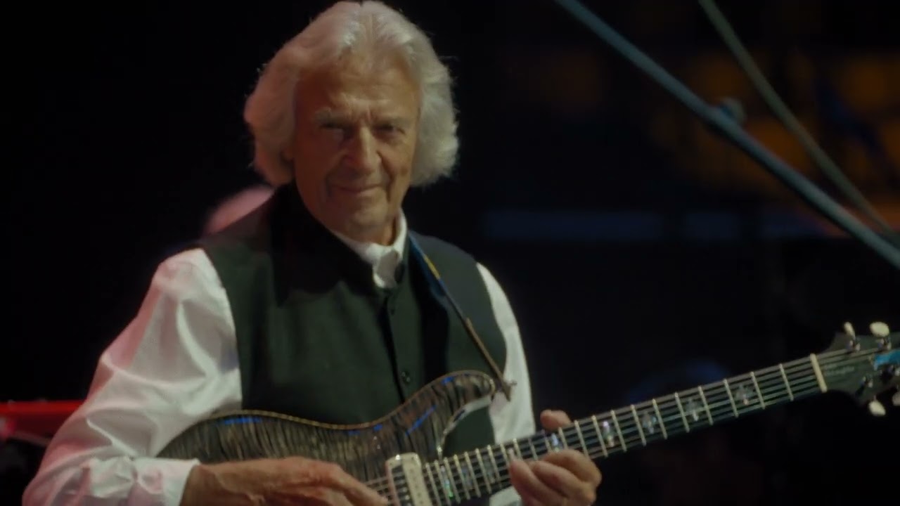 Joe Bonamassa, Eric Gales, John McLaughlin - Breaking Up Somebody's Home (Live) [Crossroads 2023]