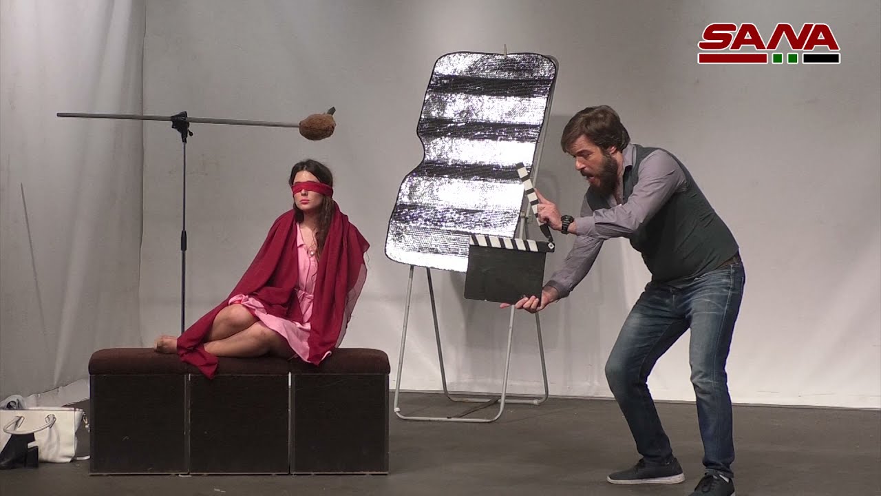 تجربة أداء.. عرض مسرحي عميق بنكهة سينمائية