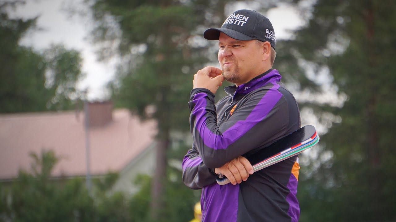 Mikko Kuosmasen haamuväistö