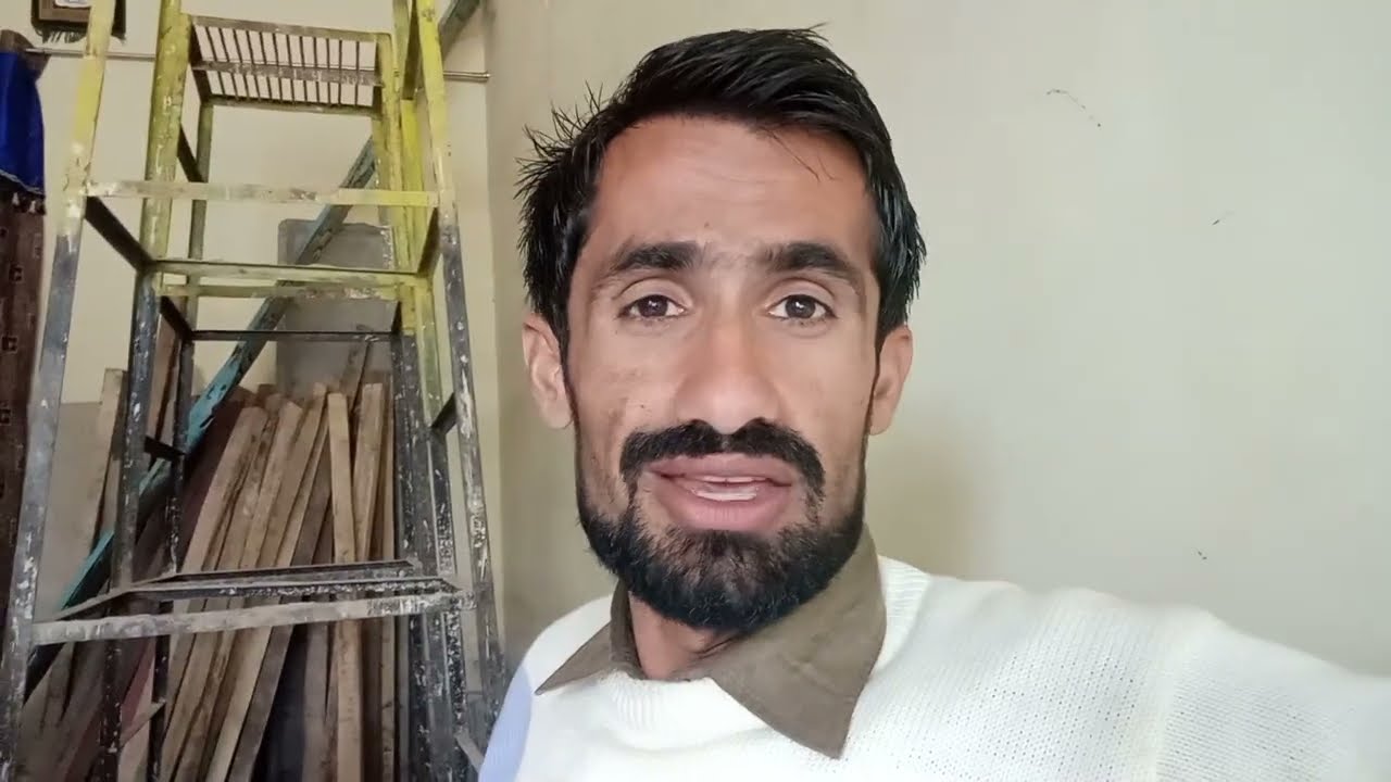 چھوٹا دوست اسکول کا کام کر رہا ہے 😊|Meet Ahtisham|