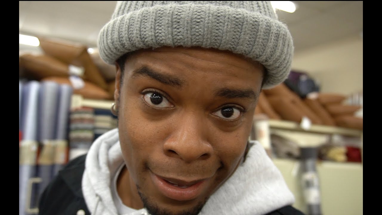 CAUGHT TRYING TO FLIRT W/ GUY IN THE STORE! ! ! | FUNNY VLOG