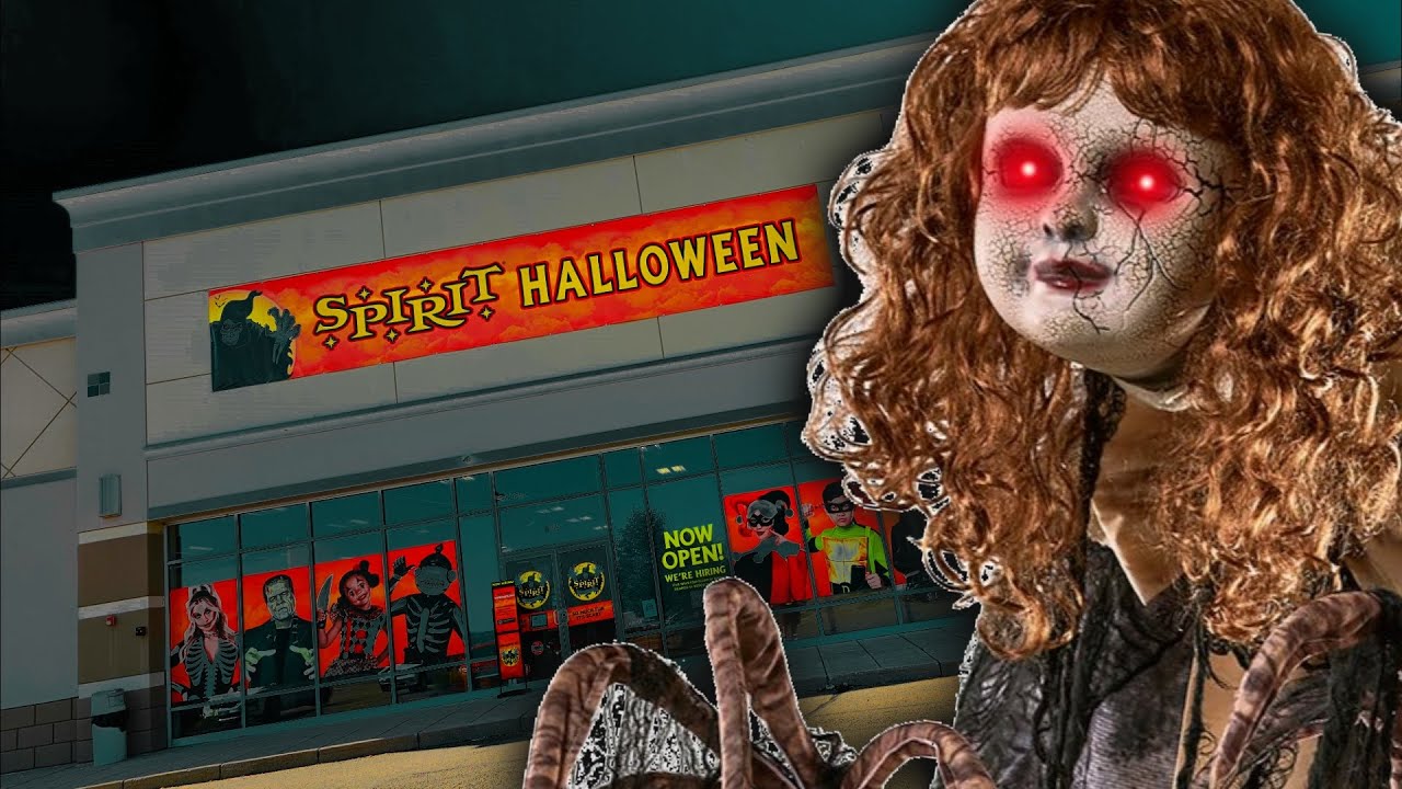SPIRIT HALLOWEEN 2023 INSIDE ABANDONED MC SPORTS ZANESVILLE OHIO