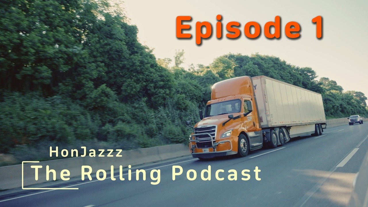 53&rsquo; Trailer Turned Into Podcast Studio!