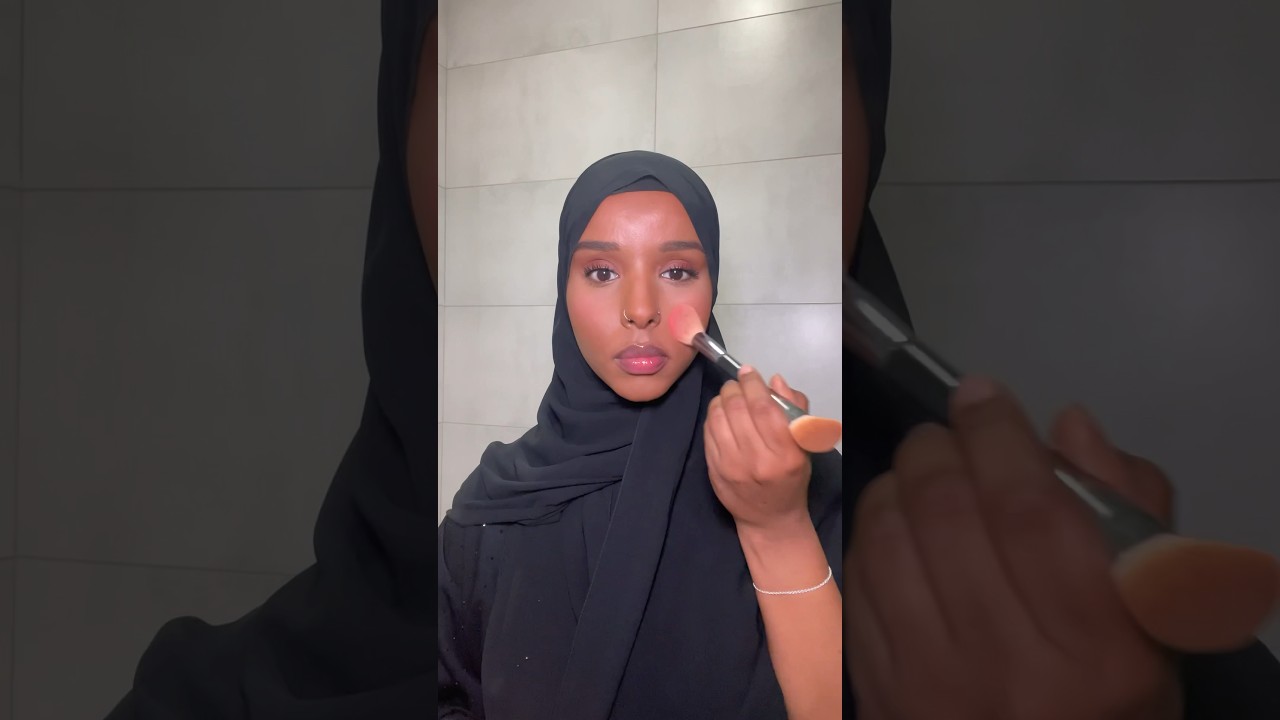 Eid Makeup Tutorial with Hijab 🎀💗🌙 #makeup #softmakeup #hijabi #somali #glam #blackgirl #eid2025