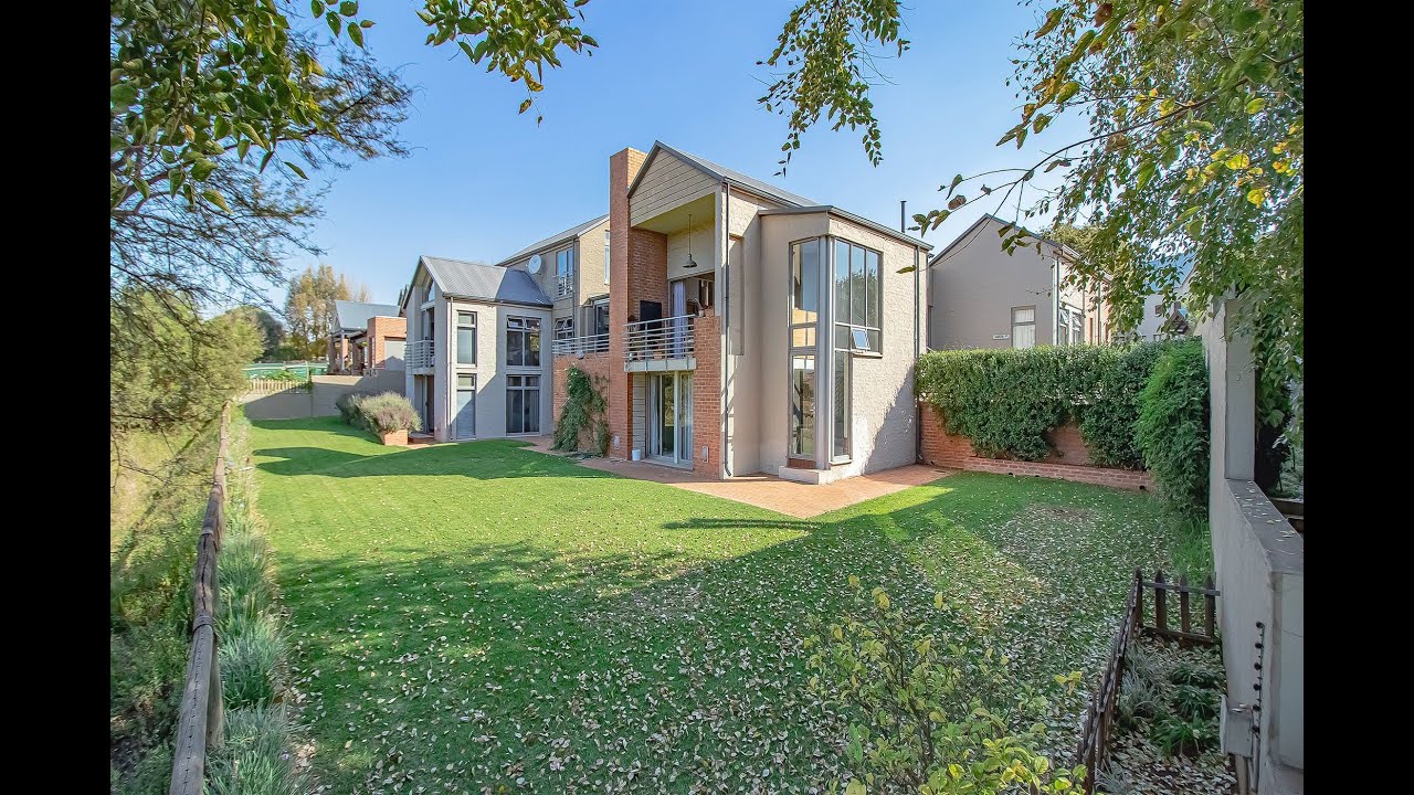 5 bedroom house for sale in Southdowns Estate | Pam Golding Properties