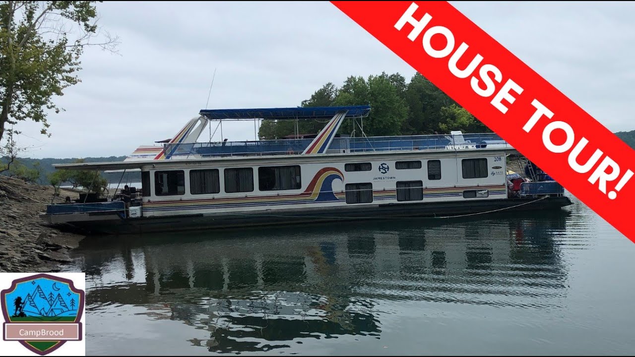 INSIDE the Most Rented HOUSEBOAT