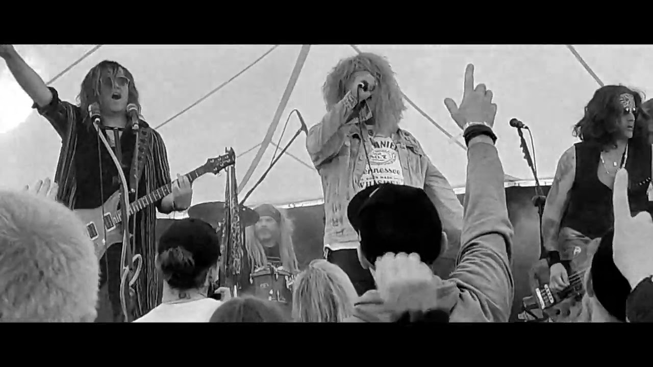 Fallen Idols Live @ Chalfest 2023