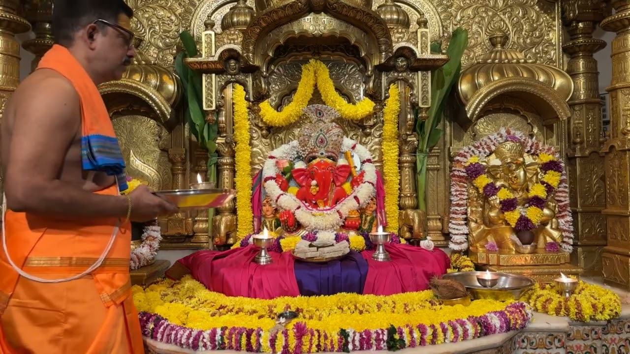 श्री सिद्धिविनायक LIVE आरती दर्शन | Siddhivinayak Ganpati Dadar Aarti🙏🏻 २७/१२/२०२५🛕