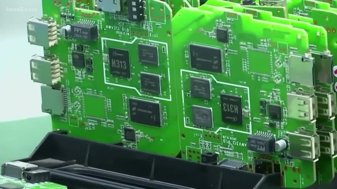Microchip supply shortage expected to continue in 2022