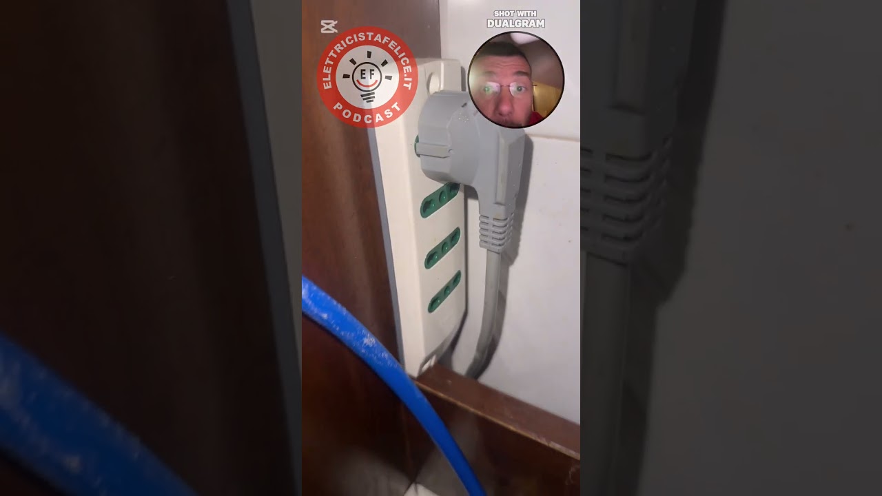 Schuko Mortale spinta a forza in una Presa Bipasso