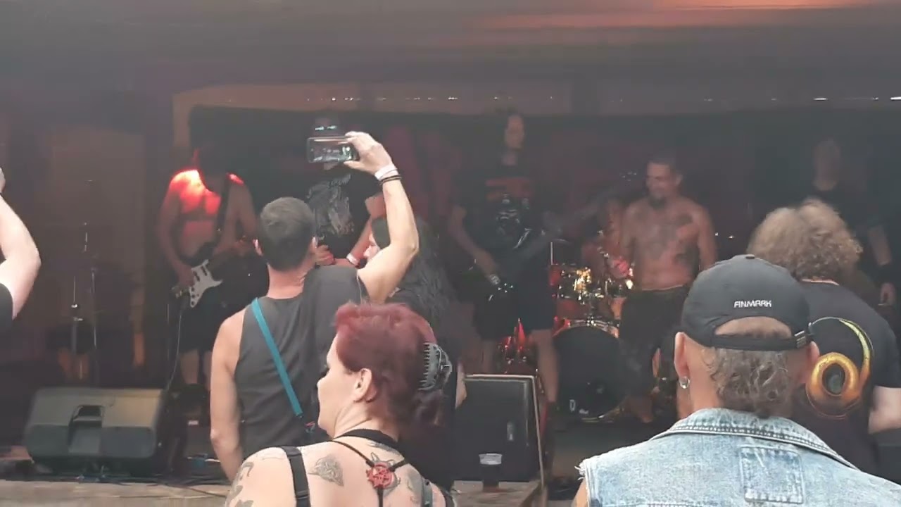 SINFULL CROWD   Harry Fest Baška 2022   002