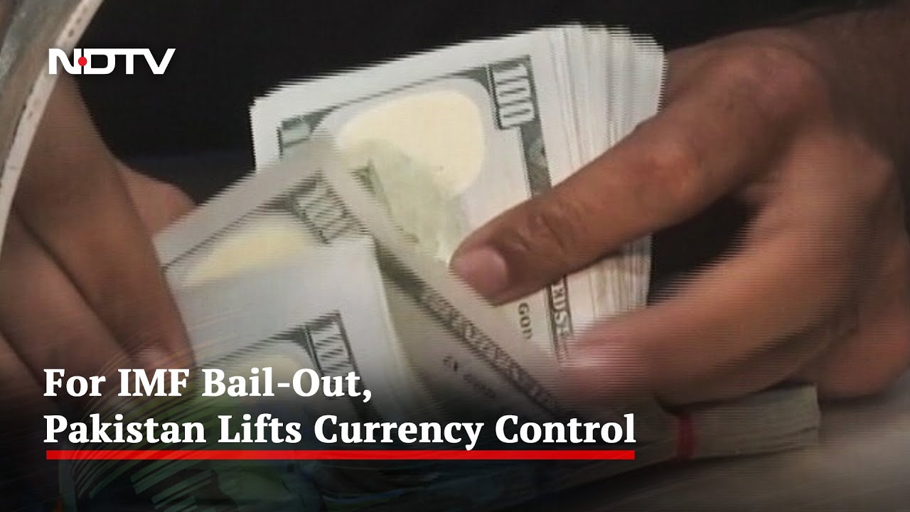 Top News Of The Day: Pakistan Rupee Slumps To 262 Vs The Dollar