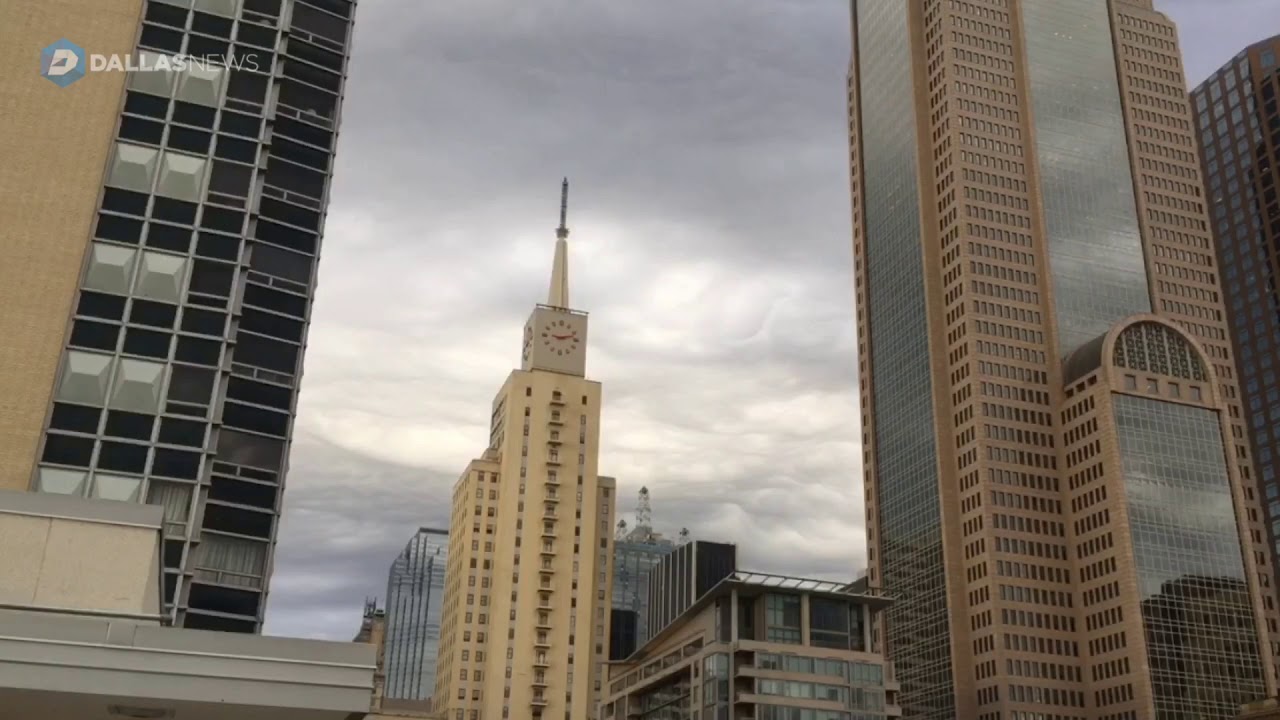 Watch Undulatus Asperatus clouds roll over Dallas