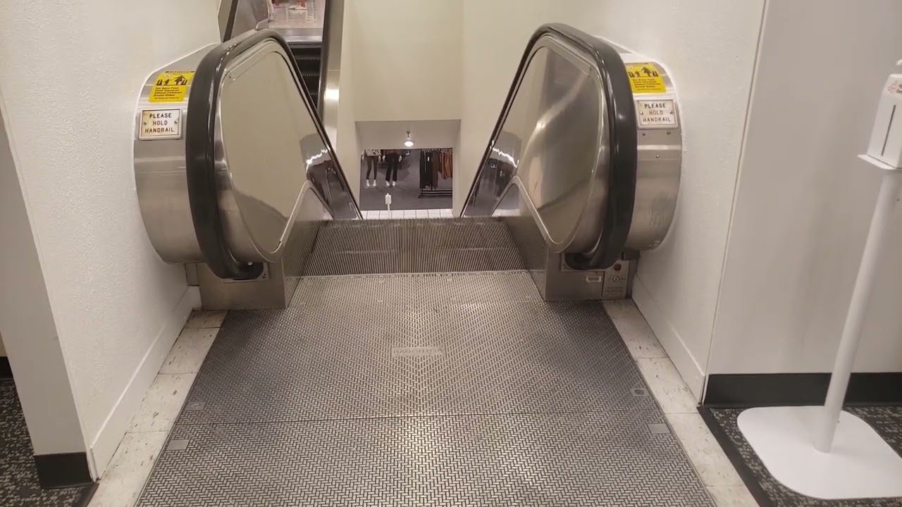 Vintage Haughton Escalators @ Macy's, Southland Center, Taylor, MI (retake)