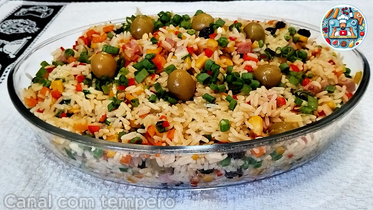ARROZ A GREGA NATALINO 🎄. FÁCIL, COLORIDO E DELICIOSO .