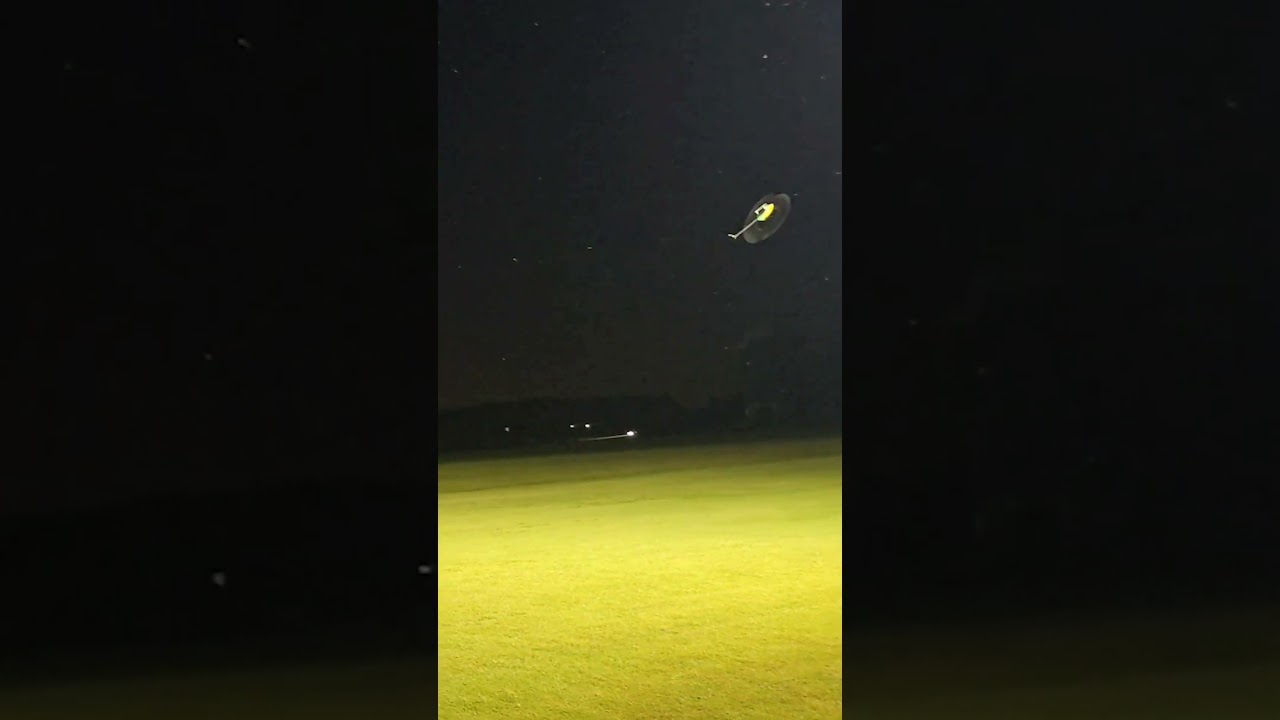 James flying under the lights with the OMPHOBBY M7! #OMPHOBBY #M7 #RCHelicopter