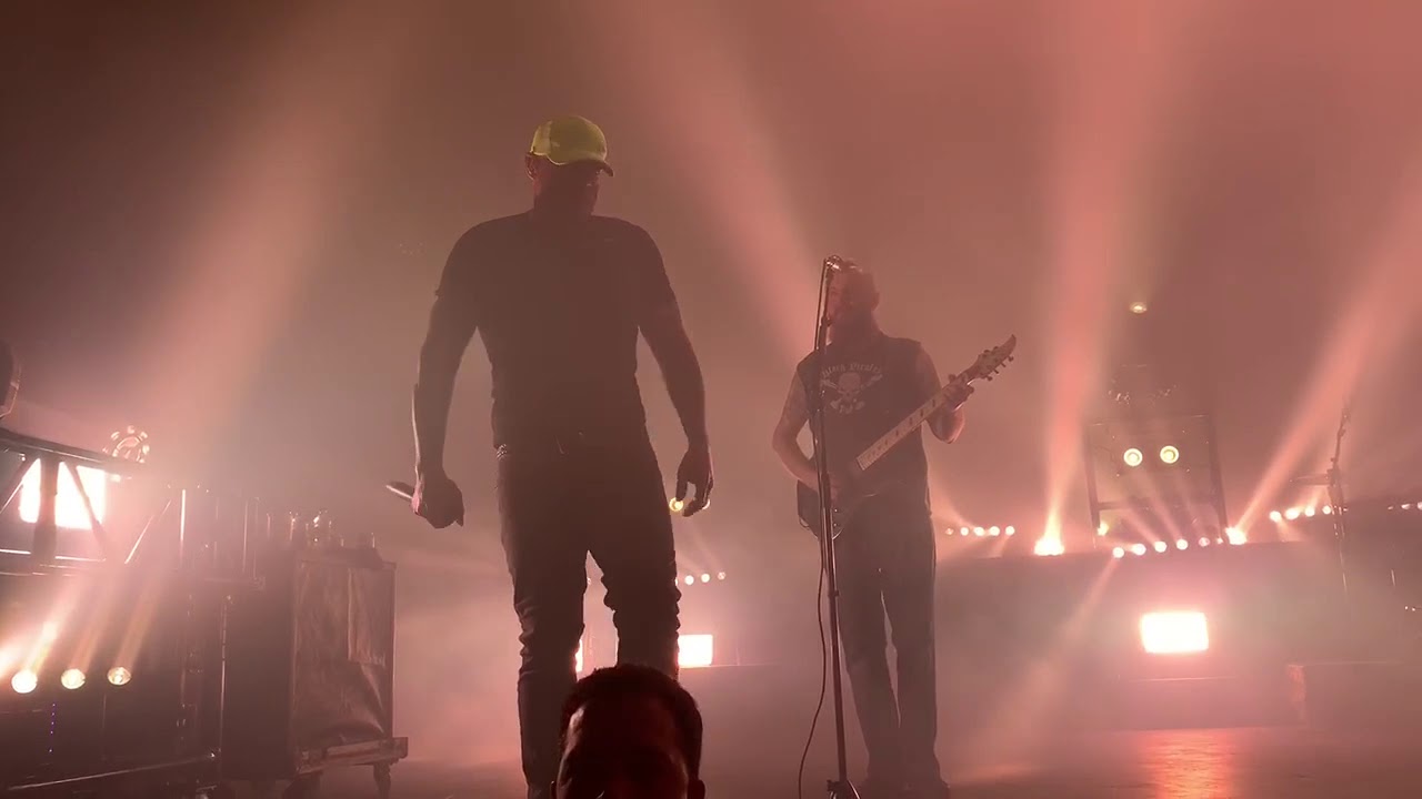 Killswitch Engage- End of Heartache and The Signal Fire Feat. Howard Jones
